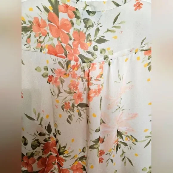 #360 MAGASCHONI- Floral Print Flutter Sleeve Blouse- Size:2X - Picture 6 of 6